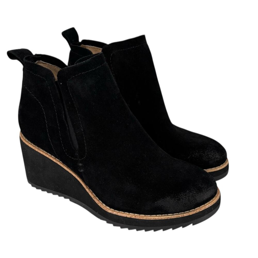 Sofft Emeree Suede Wedge Bootie Womens Size 6.5 Waterproof Comfort Black